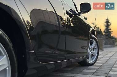 Хэтчбек Volvo V40 2014 в 