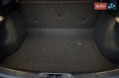 Хэтчбек Volvo V40 2014 в 