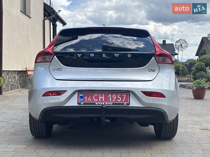 Хэтчбек Volvo V40 2014 в Стрые
