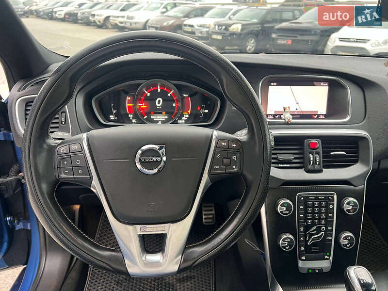 Хэтчбек Volvo V40 2017 в Львове фото 21 Хэтчбек Volvo V40 2017 в Львове