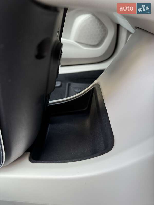 Хэтчбек Volvo V40 2013 в Стрые
