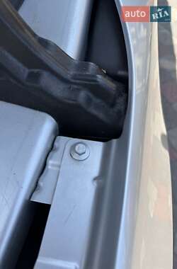 Хэтчбек Volvo V40 2013 в 