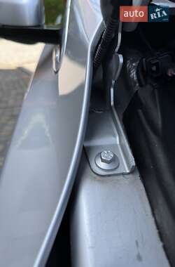 Хэтчбек Volvo V40 2013 в 