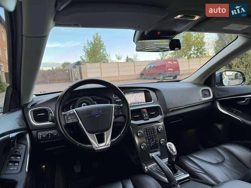 Хэтчбек Volvo V40 2013 в Стрые