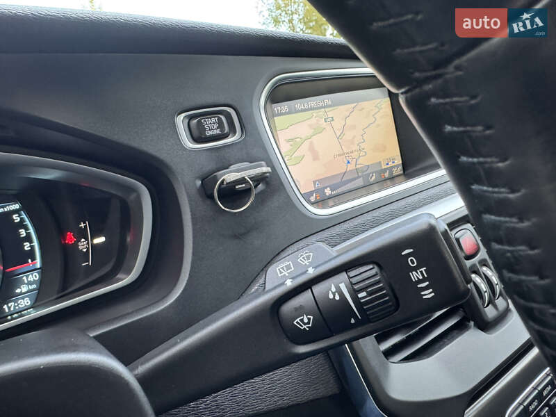 Хэтчбек Volvo V40 2013 в Стрые
