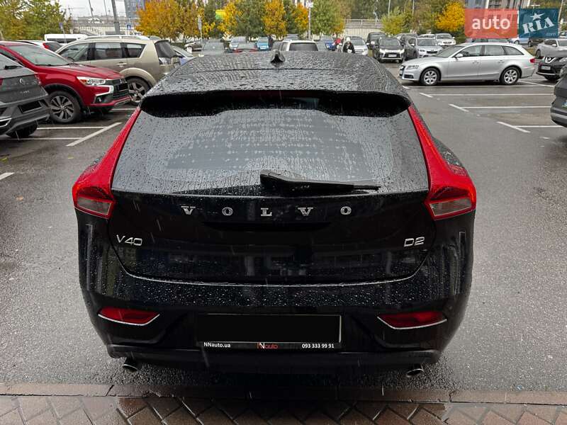 Хетчбек Volvo V40 2019 в Києві фото 6 Хетчбек Volvo V40 2019 в Києві