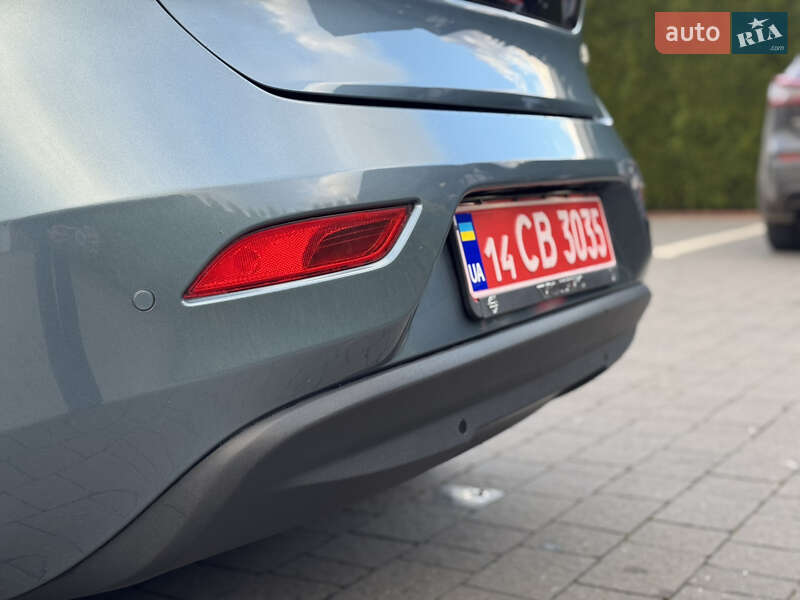 Хетчбек Volvo V40 2013 в Стрию