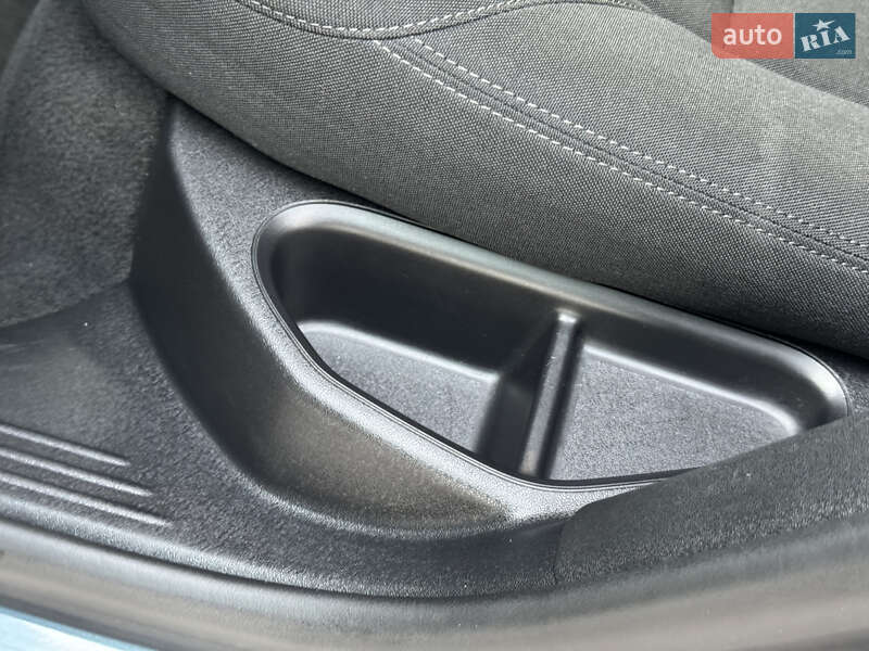 Хетчбек Volvo V40 2013 в Стрию