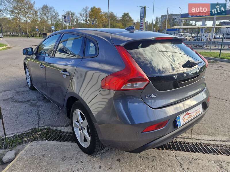 Хетчбек Volvo V40 2014 в Миколаєві