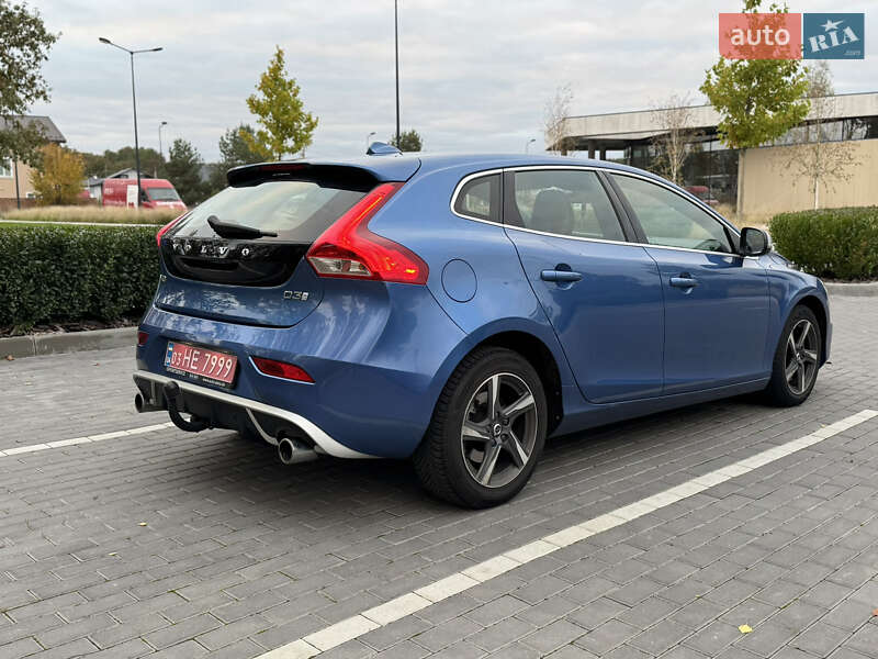 Хетчбек Volvo V40 2017 в Ірпені фото 7 Хетчбек Volvo V40 2017 в Ірпені