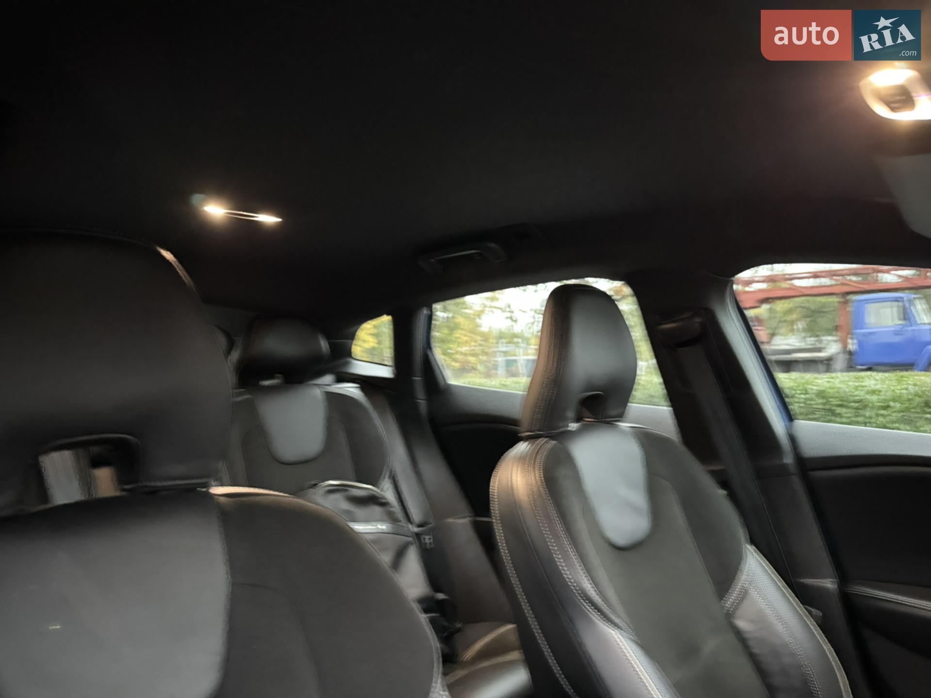 2017 Volvo V40 - мініатюра 67