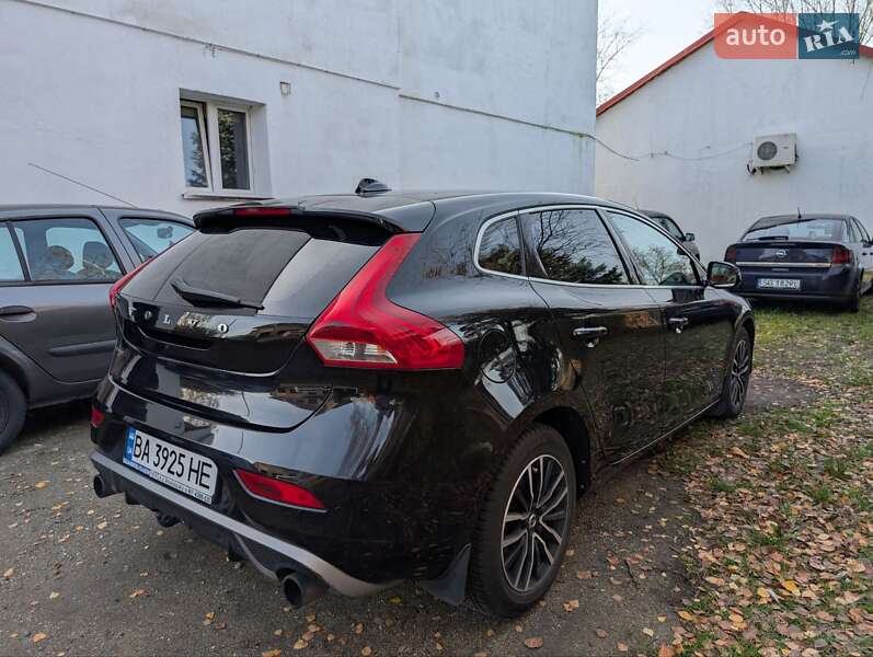 Хэтчбек Volvo V40 2015 в Кропивницком фото 8 Хэтчбек Volvo V40 2015 в Кропивницком