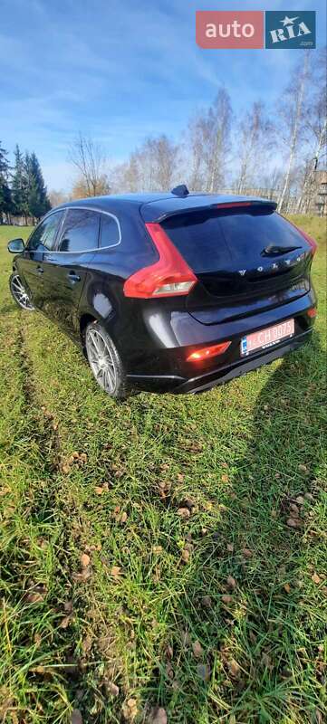 Хэтчбек Volvo V40 2013 в Красилове