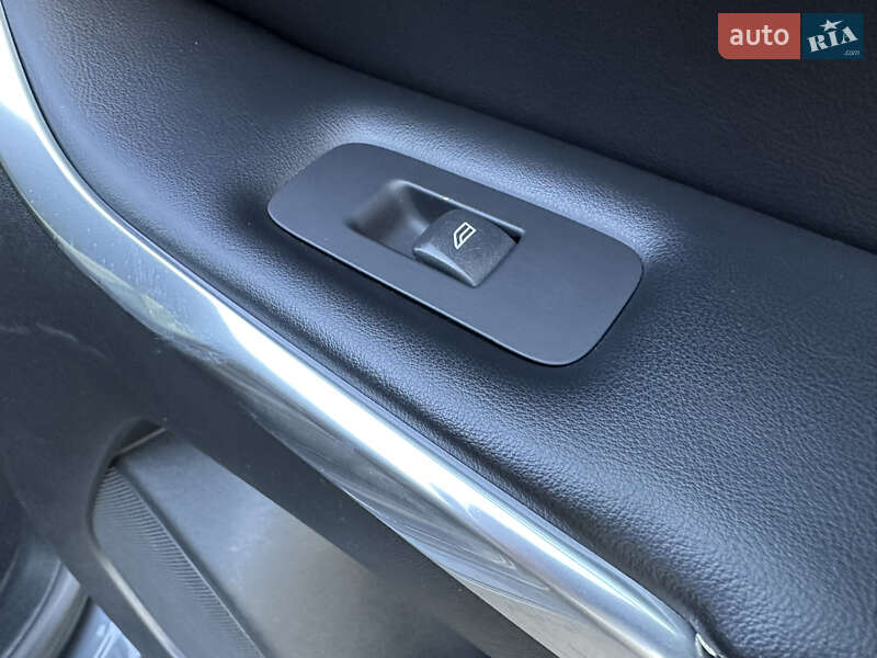 Хетчбек Volvo V40 2014 в Стрию