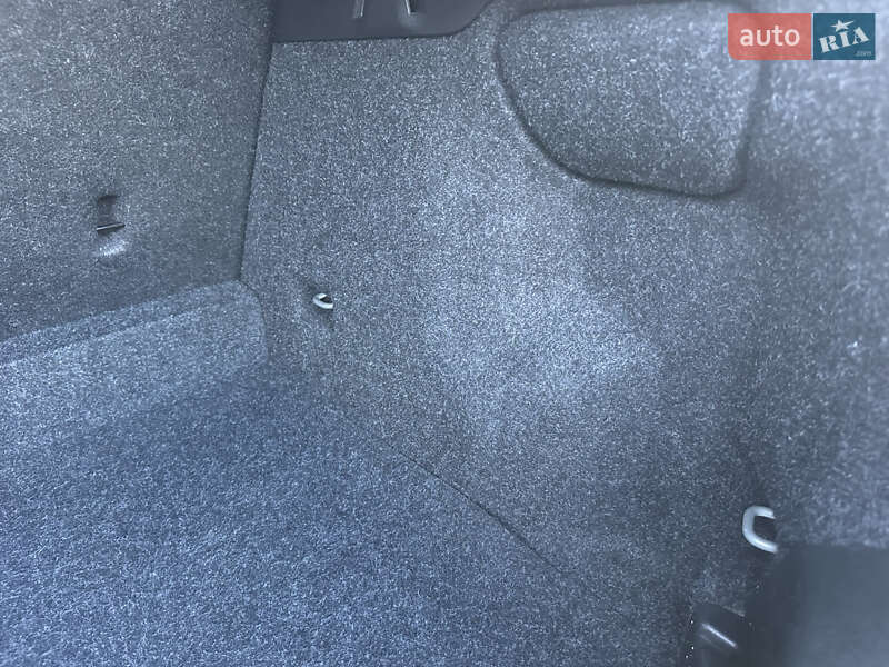 Хетчбек Volvo V40 2014 в Стрию