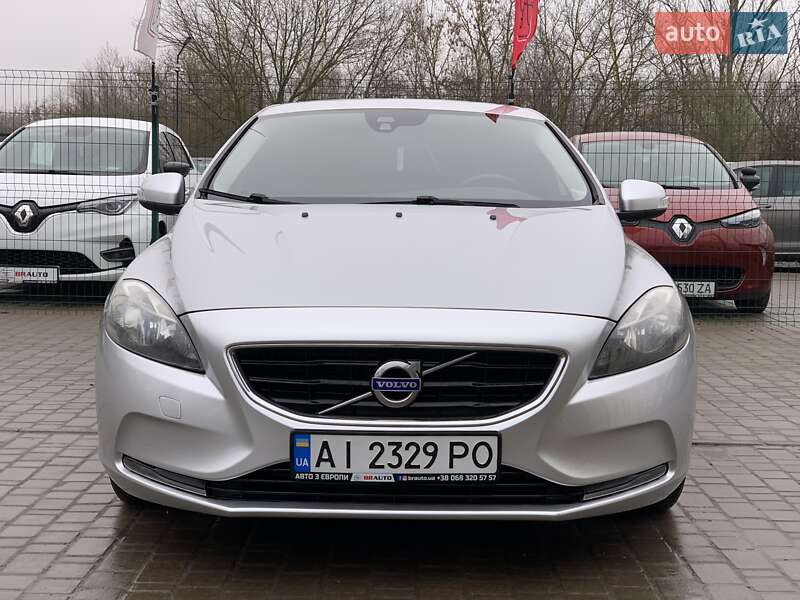 Хэтчбек Volvo V40 2014 в Бердичеве