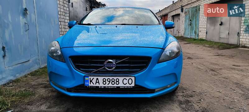 Volvo V40 2013 Volvo V40 2013