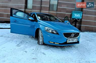 Хэтчбек Volvo V40 2013 в Одессе