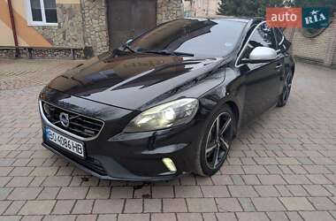 Хетчбек Volvo V40 2014 в Тернополі