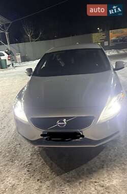 Хэтчбек Volvo V40 2013 в Хмельницком