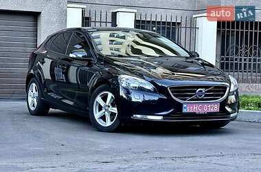 Хэтчбек Volvo V40 2013 в Одессе