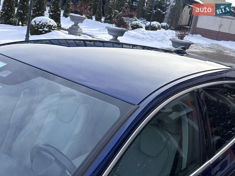 Хетчбек Volvo V40 2015 в Стрию