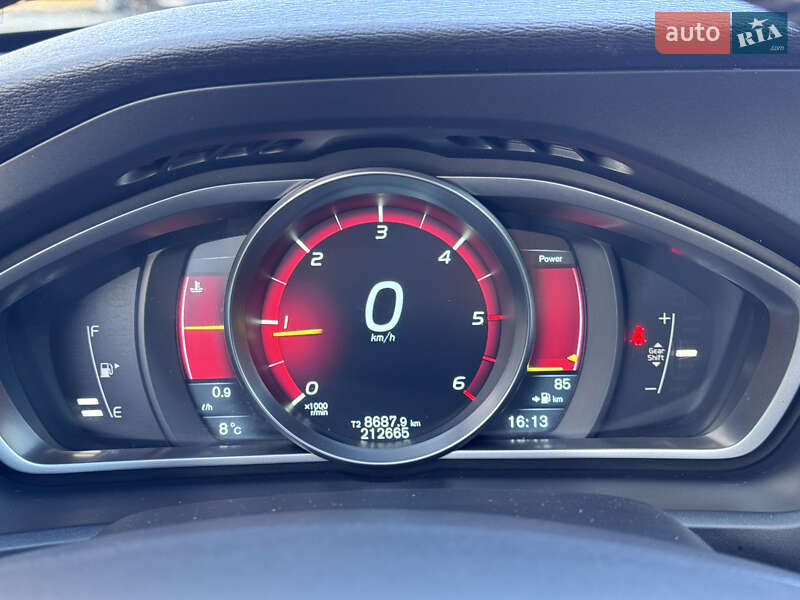 Хэтчбек Volvo V40 2013 в Стрые фото 41 Хэтчбек Volvo V40 2013 в Стрые