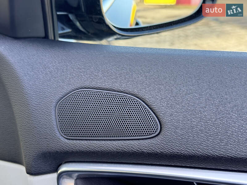 Хэтчбек Volvo V40 2013 в Стрые фото 80 Хэтчбек Volvo V40 2013 в Стрые