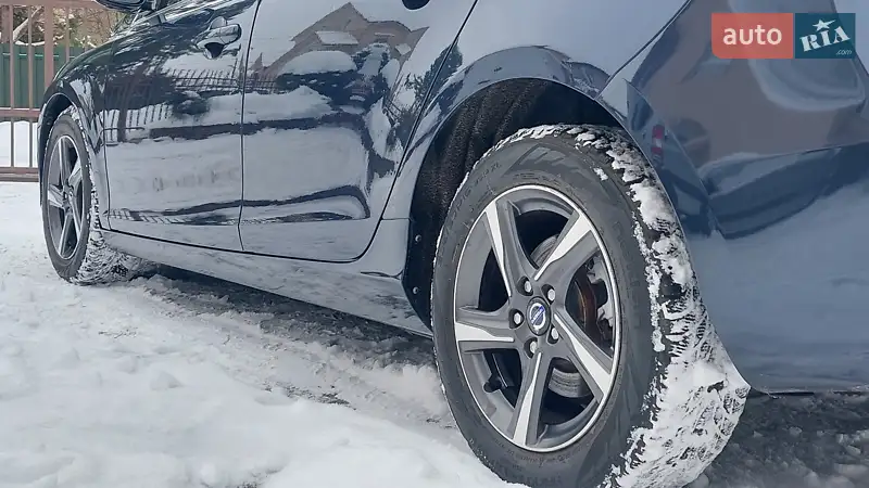 Volvo V40 2014 VIN YV1MVA851F2178835 фото оголошення 9 з 64