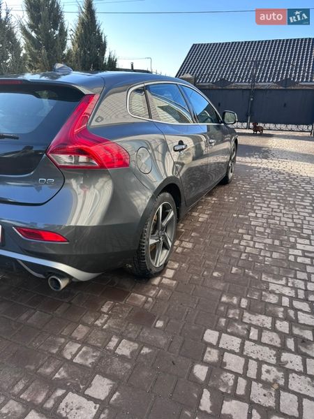 Хэтчбек Volvo V40 2013 в Жмеринке
