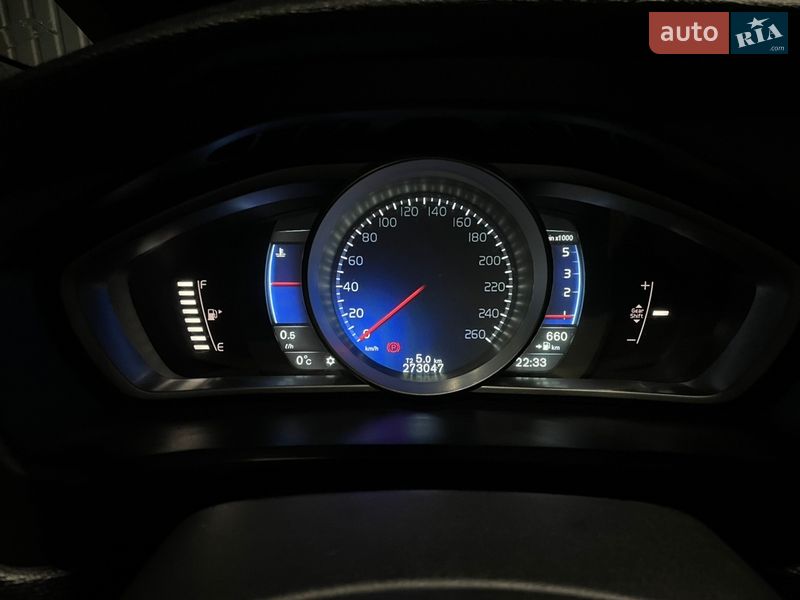 Хэтчбек Volvo V40 2014 в Львове