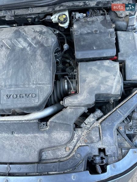 Хэтчбек Volvo V40 2013 в Луцке