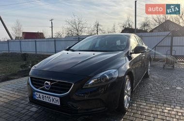 Хэтчбек Volvo V40 2014 в Монастырище