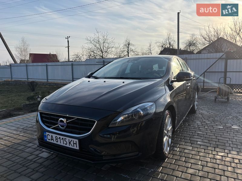 Volvo V40 2014 Volvo V40 2014