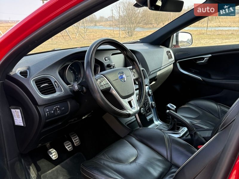 Хэтчбек Volvo V40 2015 в Хмельницком фото 3 Хэтчбек Volvo V40 2015 в Хмельницком