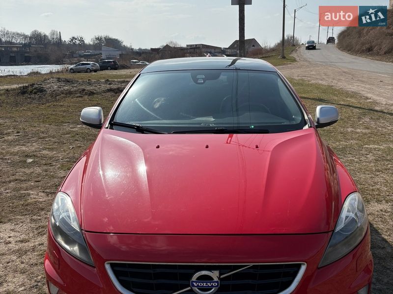 Хэтчбек Volvo V40 2015 в Хмельницком фото 12 Хэтчбек Volvo V40 2015 в Хмельницком