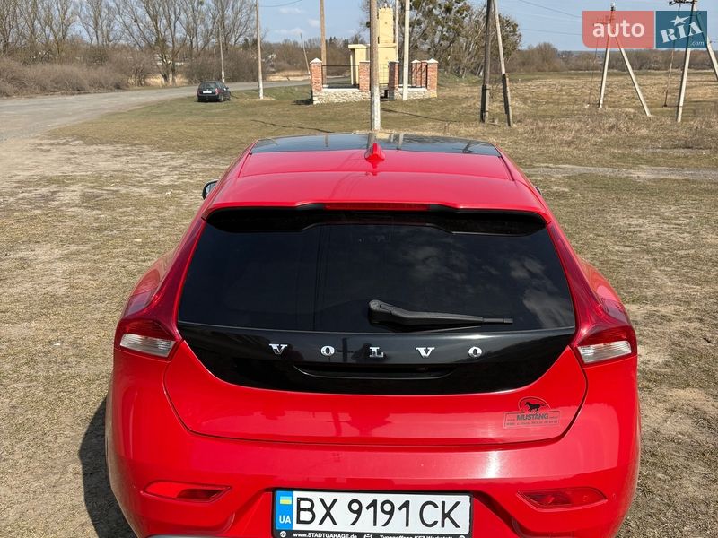 Хэтчбек Volvo V40 2015 в Хмельницком фото 14 Хэтчбек Volvo V40 2015 в Хмельницком