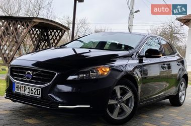 Хэтчбек Volvo V40 2014 в Бориславе