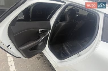 Хэтчбек Volvo V40 2016 в Виннице