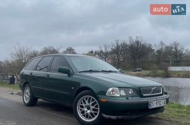 Универсал Volvo V40 1999 в Львове