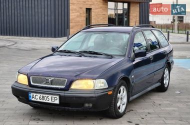 Універсал Volvo V40 1998 в Луцьку