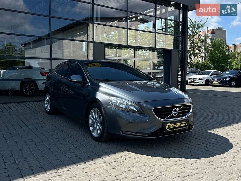 Volvo V40 2013
