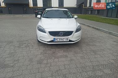 Хэтчбек Volvo V40 2014 в Шептицькому