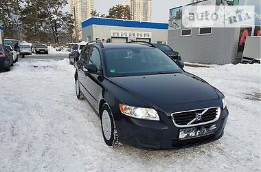 Универсал Volvo V50 2010 в Киеве