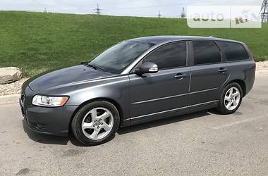 Універсал Volvo V50 2012 в Дніпрі