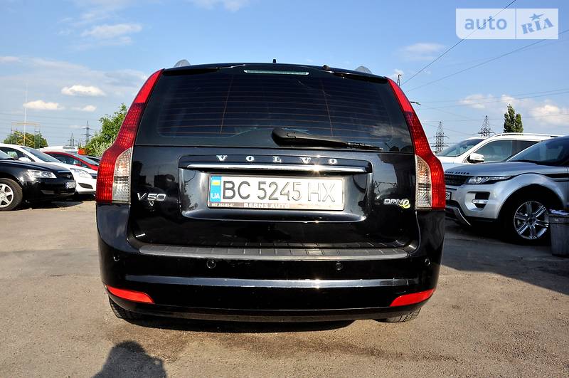 Універсал Volvo V50 2011 в Львові