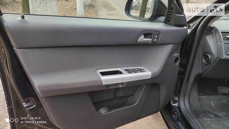 Універсал Volvo V50 2010 в Козятині