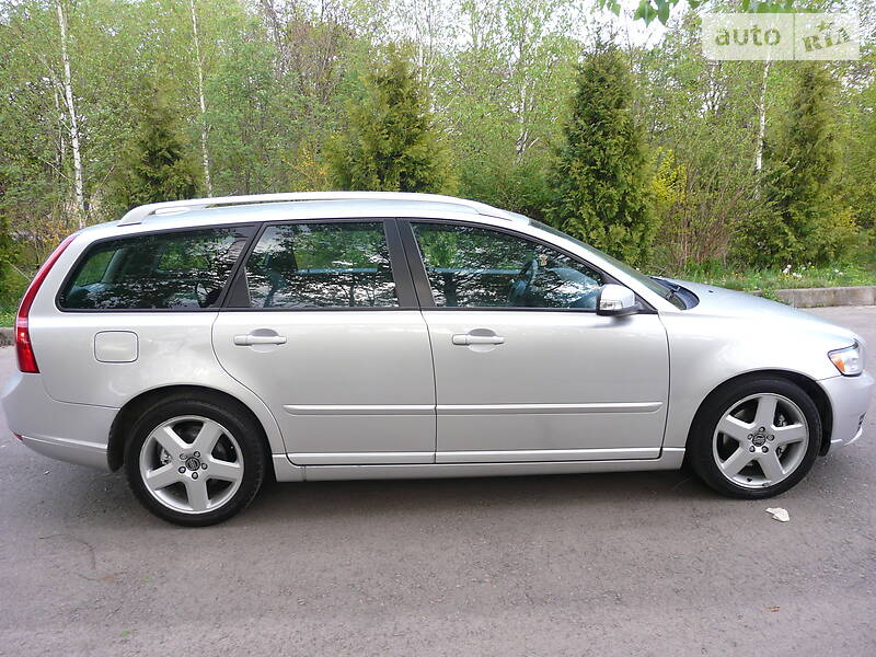 Універсал Volvo V50 2009 в Рівному