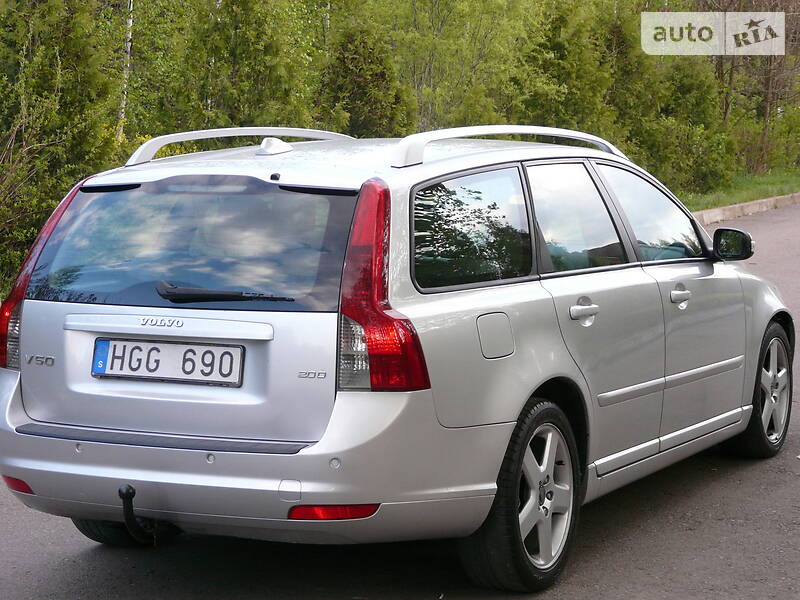 Універсал Volvo V50 2009 в Рівному