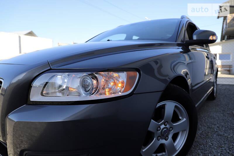 Універсал Volvo V50 2012 в Дрогобичі